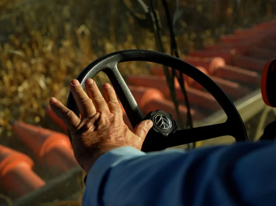 Dia do Agricultor: Mãos que trabalham a terra também constroem o futuro de Mato Grosso