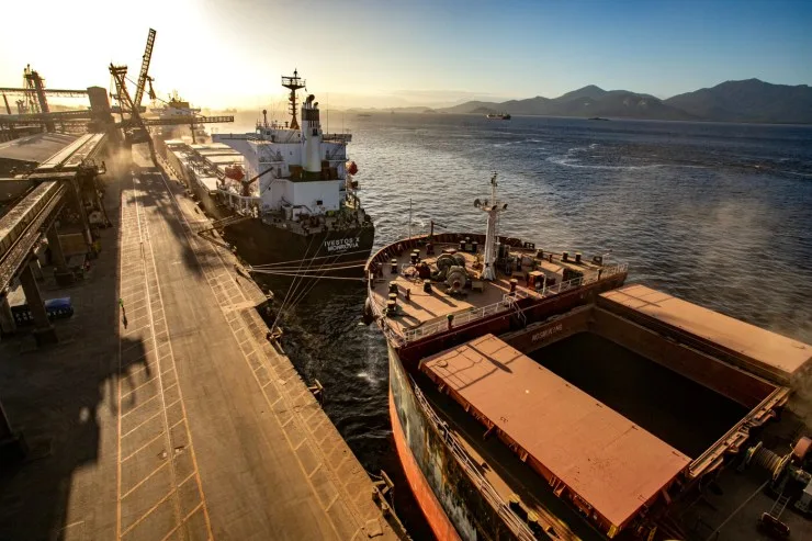 Exportações, emprego e investimentos tendem a recuar devido a tarifaço
