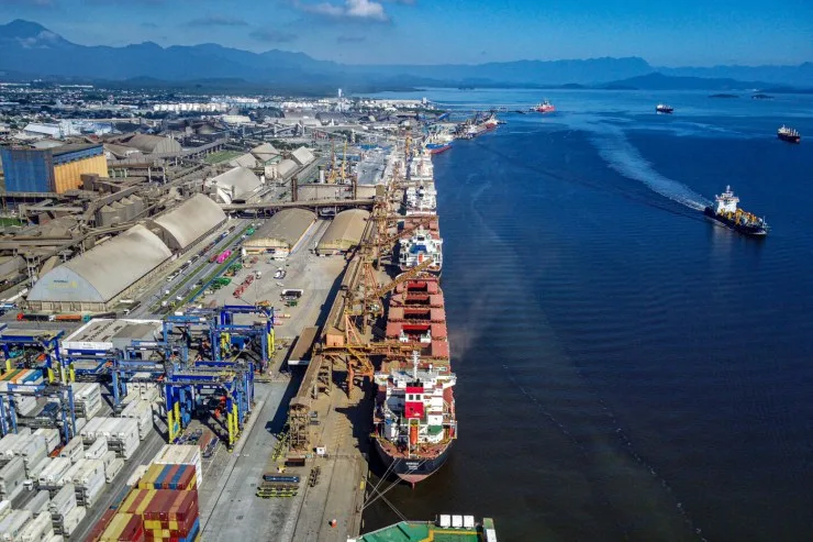 Exportação de produtos atingidos por tarifaço cai 22% em agosto