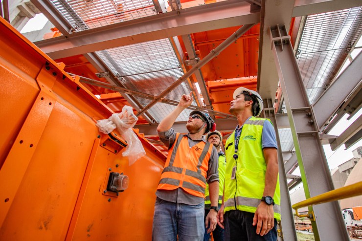 Exportação faz empresas brasileiras ampliarem em média 37,6% o número de empregados