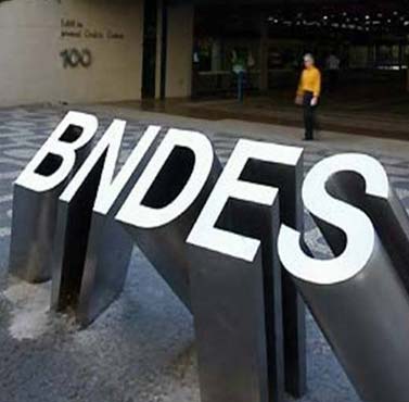 BNDES aprova R$300 mi para ampliação de usina de etanol de milho da Neomille em Goiás