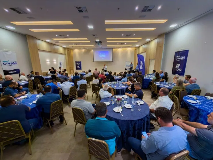 C.Vale promove reuniões com associados do Paraná e Mato Grosso