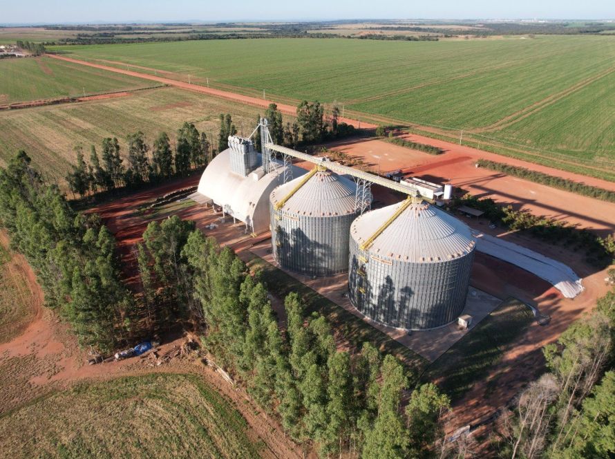 Com início da safra 25/26, redução no Plano Safra acende alerta sobre déficit de armazenagem em Mato Grosso