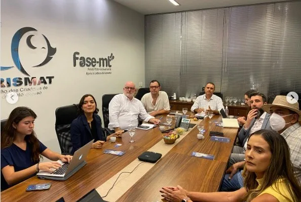 Brasil e França reforçam intercâmbio técnico na suinocultura em Mato Grosso