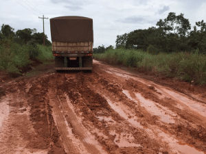 Estradas não pavimentadas ampliam gargalos logísticos e elevam custos para produtores de Mato Grosso