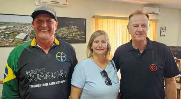 Produtor que visita Show Rural há 38 anos triplicou produtividade de soja