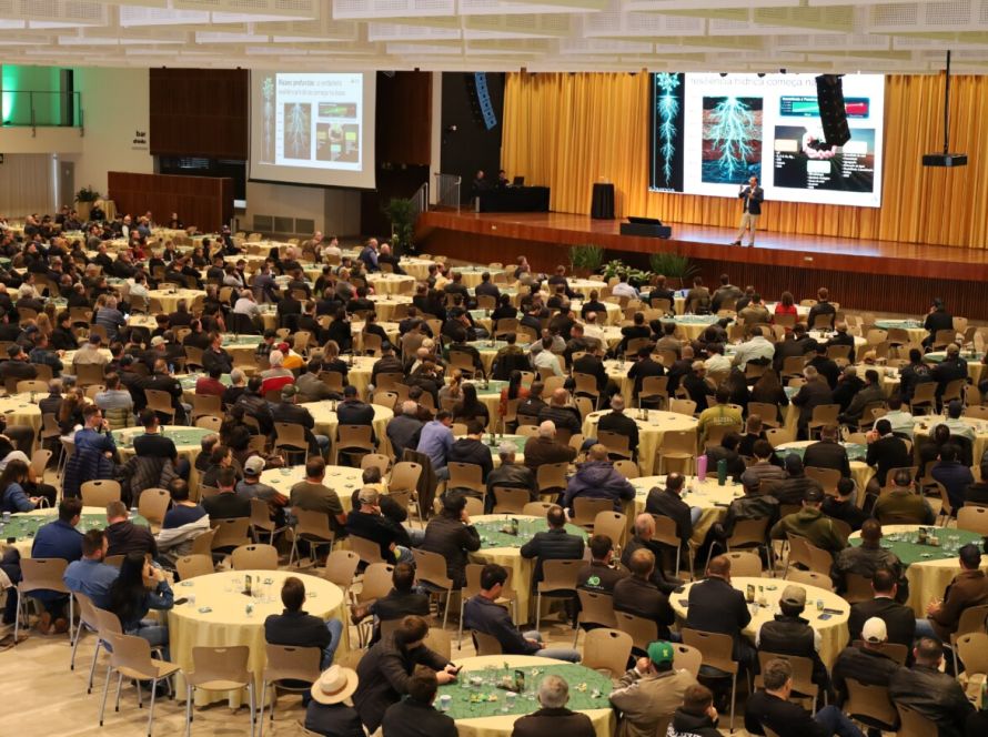 9º Fórum Lar Agro + Soja reúne família associada para debater estratégias e fortalecer o agronegócio