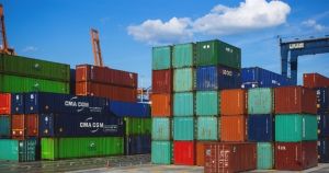 Balança comercial tem superávit de US$ 69,8 bilhões em 2026